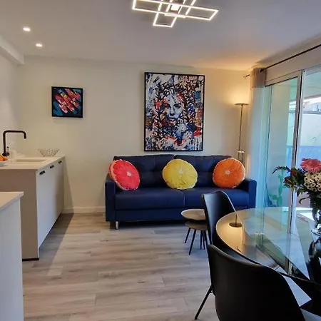 Juan 4 Prs, Clim, 300m Plage, Piscine, Parking Appartamento *