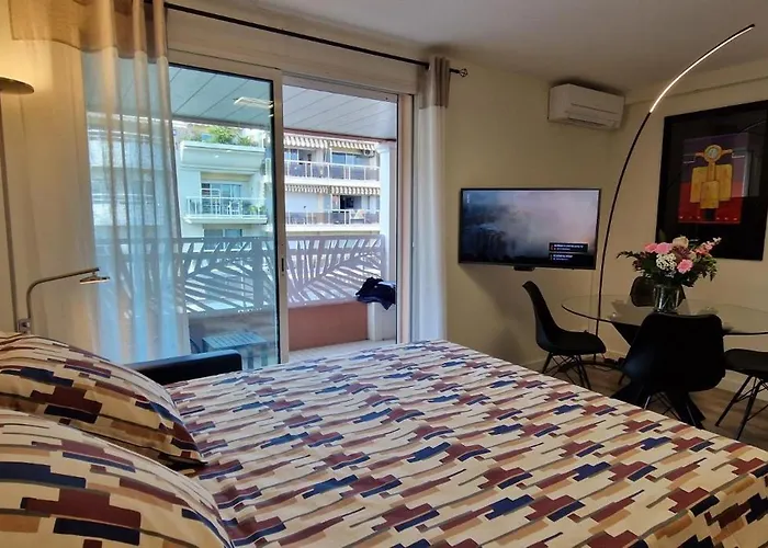 Juan 4 Prs, Clim, 300m Plage, Piscine, Parking Apartment Antibes