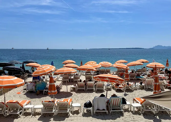 Juan 4 Prs, Clim, 300m Plage, Piscine, Parking Apartment *