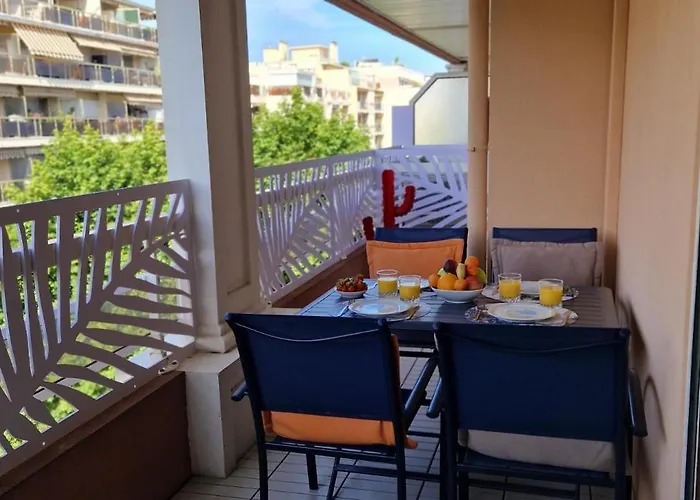 Juan 4 Prs, Clim, 300m Plage, Piscine, Parking Apartment *