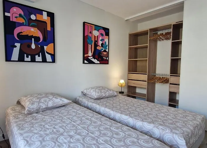 Juan 4 Prs, Clim, 300m Plage, Piscine, Parking Antibes